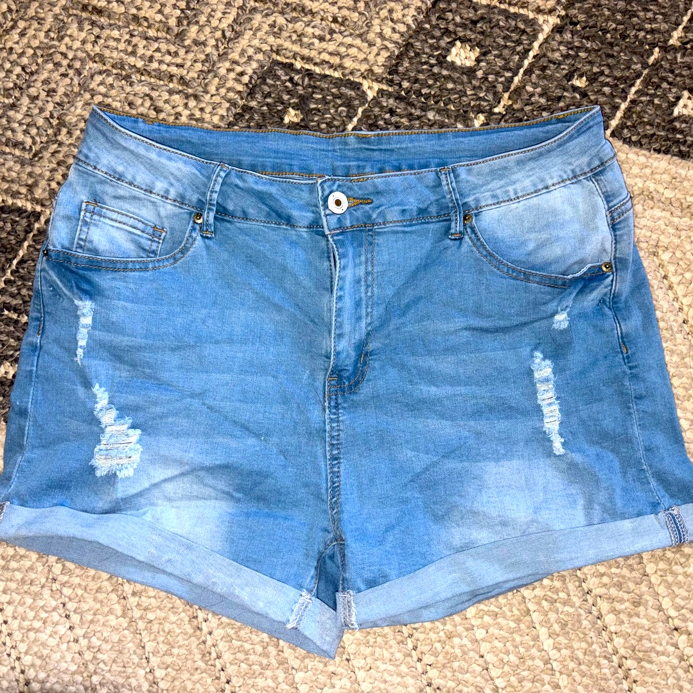 Denim Shorts (XL)